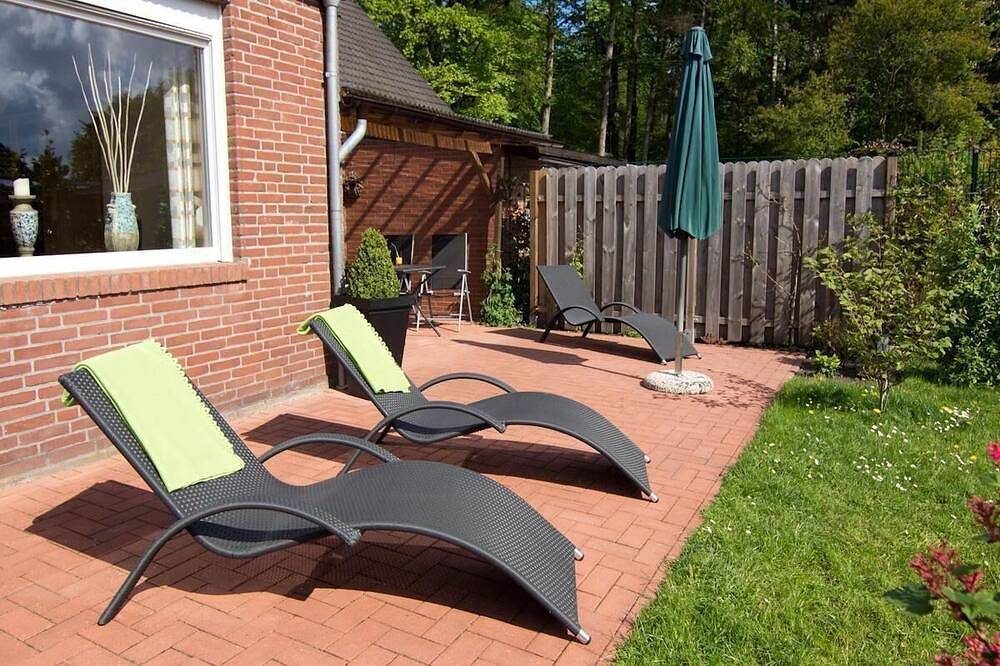 Ferienhaus Hage für 1 - 4 Personen mit 2 Schlafzimmern - Ferienhaus — Bild 5