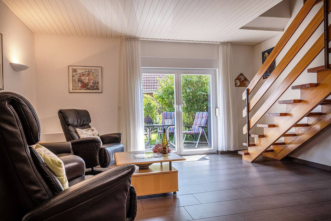 Einfach mal die Seele baumeln lassen: Der ruhige Standort dieser Ferien-Doppelhaushälfte lädt an lauen Sommertagen zum Relaxen ein. — Bild 3