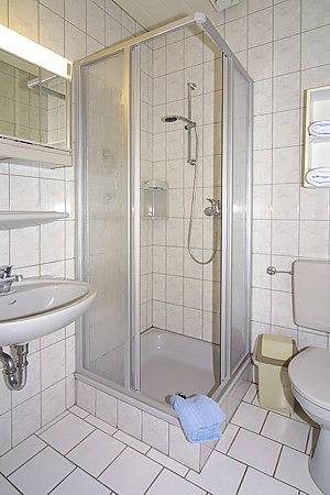 Heyken Fewo´s Burggaststätte - Ferienwohnung App. 16 - 35224 — Bild 3