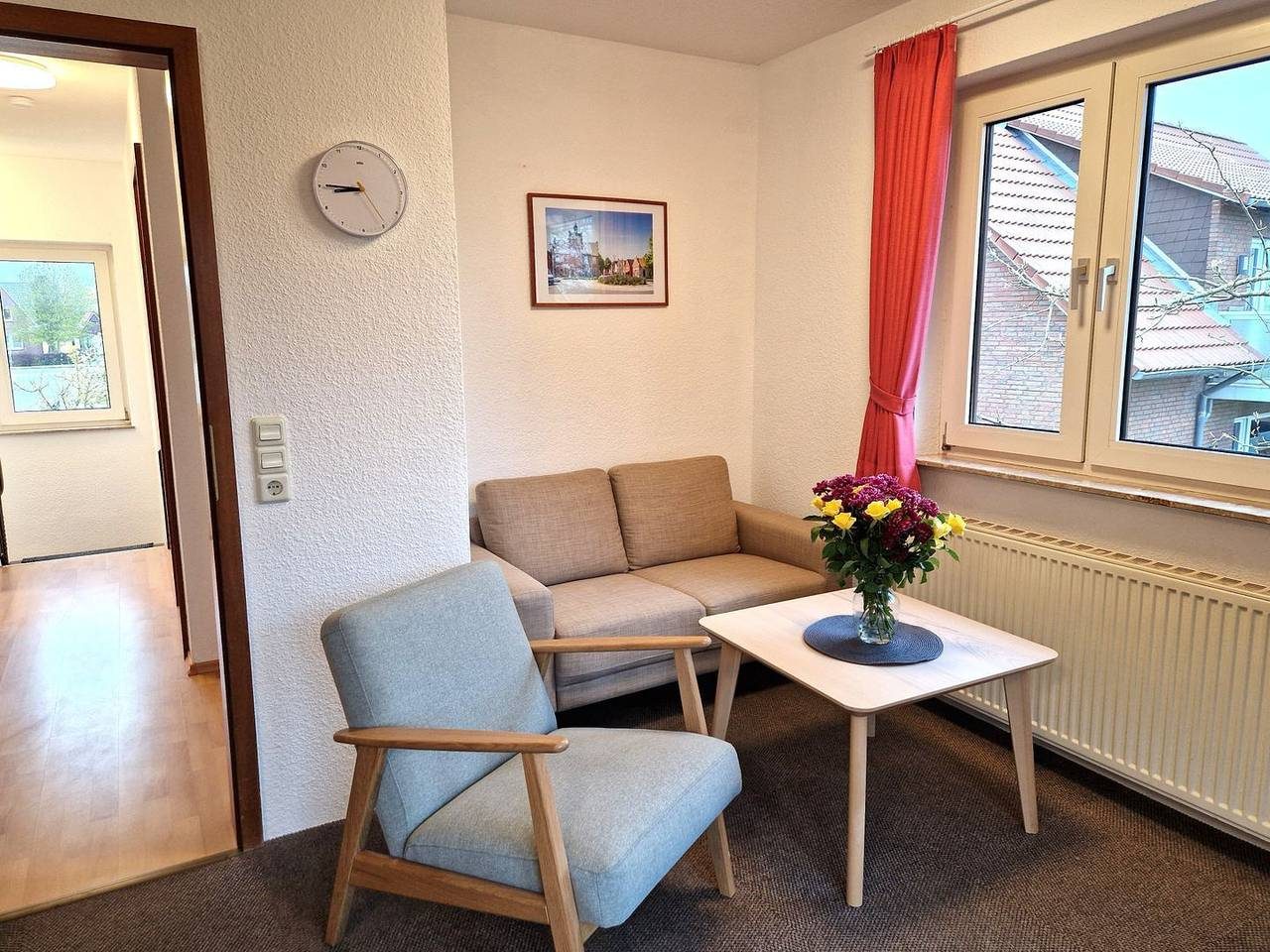 Zentrale, im Herzen Norddeich gelegene Ferienwohnung für 3 Personen + Baby — Bild 3
