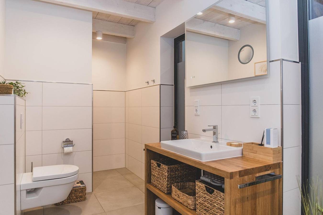 "Bente" gemütliche Maisonette Wohnung mit Terrasse im historischen Gulfhof — Bild 3