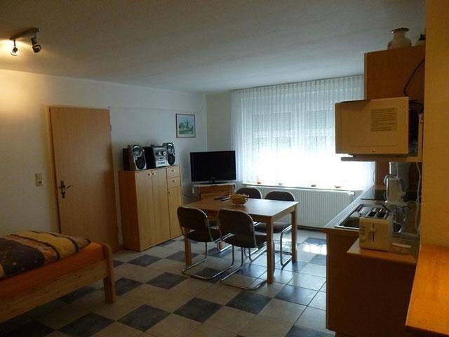 Ferienwohnung für 4 Personen mit Garten — Bild 3