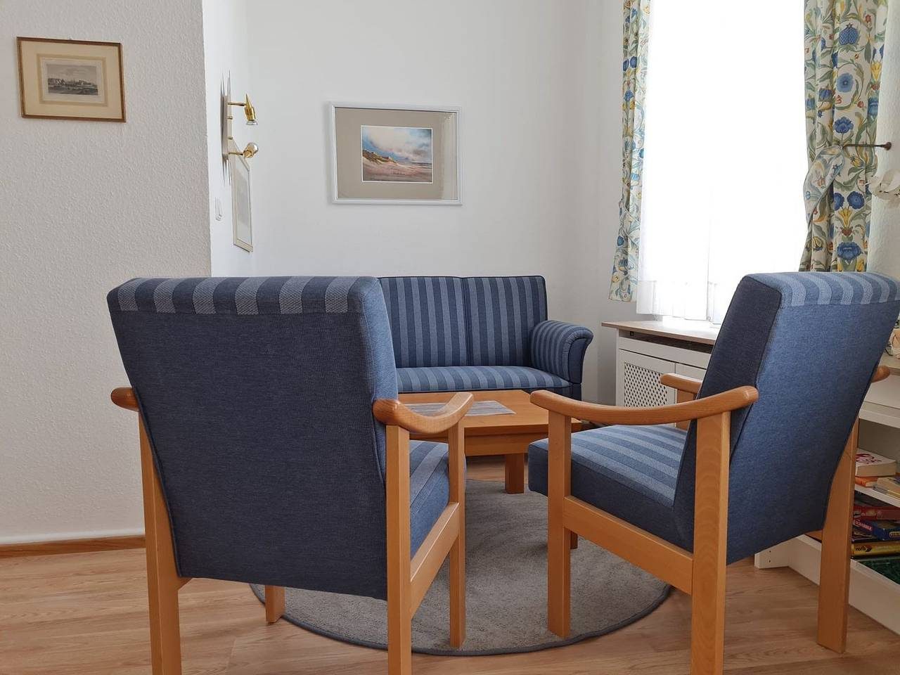 Ferienhaus Gesine - Gemütlich & familiär erreichen Sie in nur 50 Metern das Meer — Bild 2