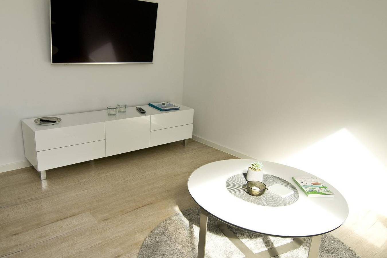 Neue 72qm Wohnung für 2 Personen mit Loggia in neu aufgebautem Gulfhof! — Bild 2