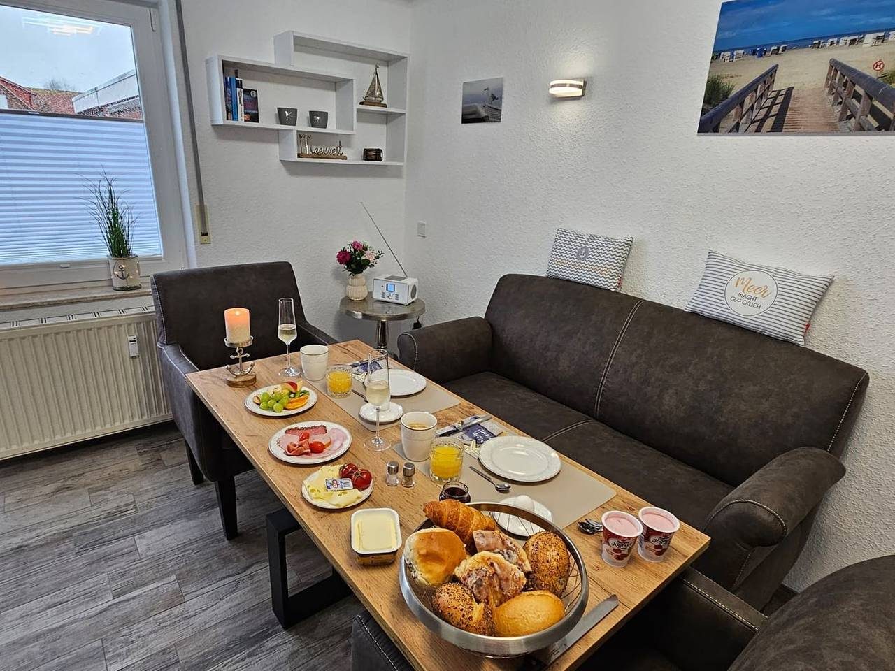 Wir heißen Sie in der neuen Ferienwohnung de Klipp in Norddeich Willkommen — Bild 4