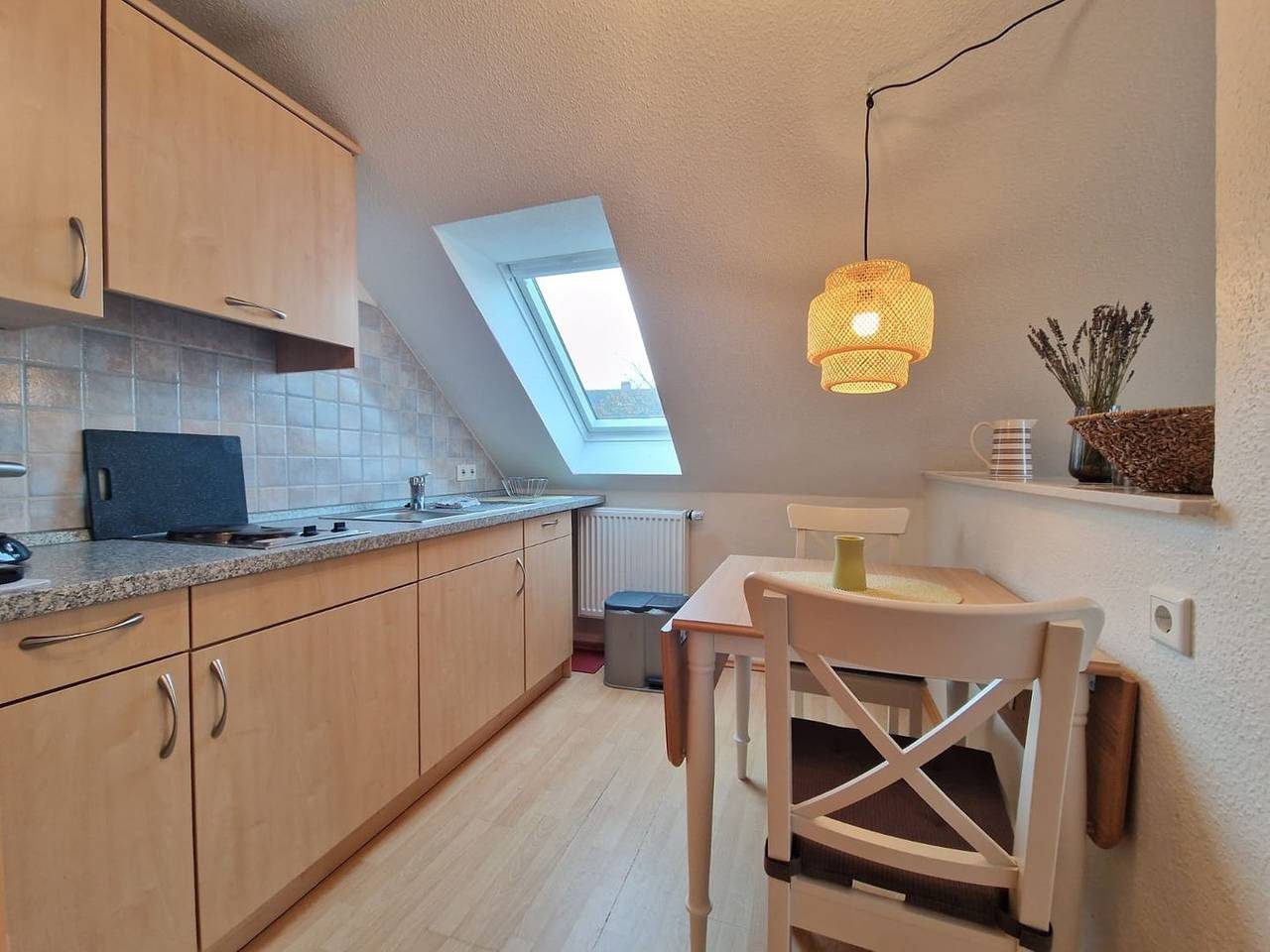 Herzlich Willkommen in der gemütlichen Oberwohnung "Leuchtturm" in Norddeich! — Bild 4