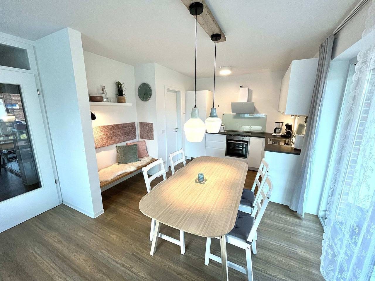 Familienfreundliches Ferienappartement "Jever" in der neuen "Hookser Perle"