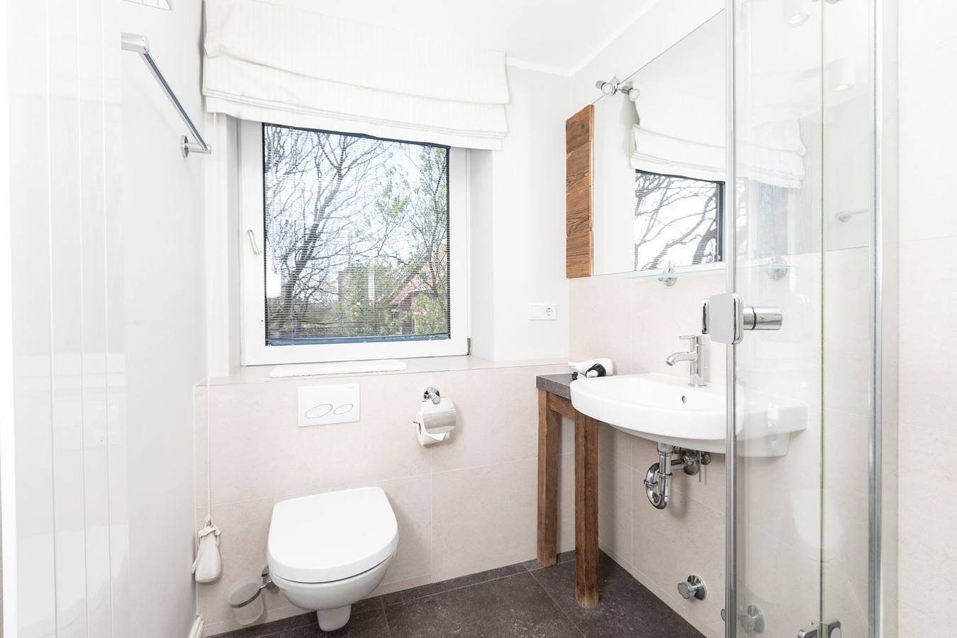 Ferienwohnung in ruhiger Lage mit Balkon — Bild 5