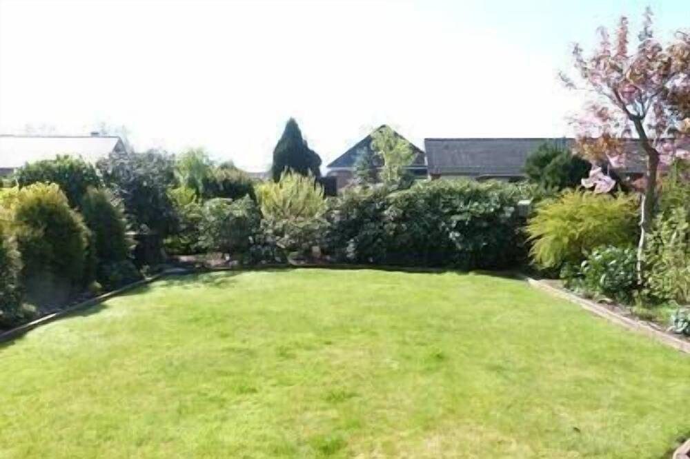 Ferienhaus Berumbur für 1 - 4 Personen mit 2 Schlafzimmern - Ferienhaus — Bild 4