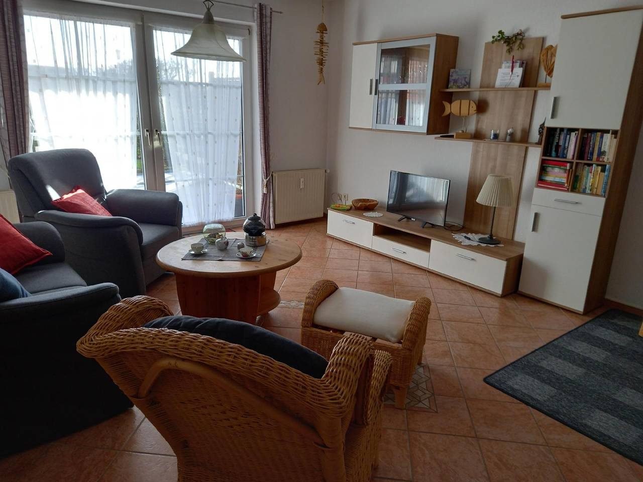 Gemütliche Ferienwohnung in Dornumersiel mit Terrasse, Garten und Grill — Bild 5