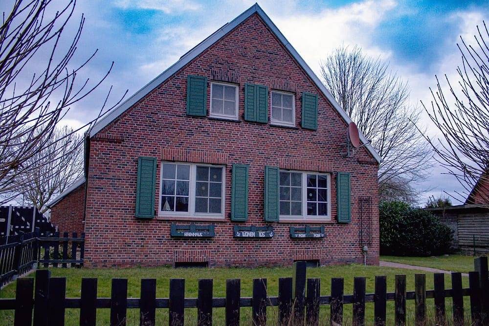 maritimes Ferienhaus auf dem Land