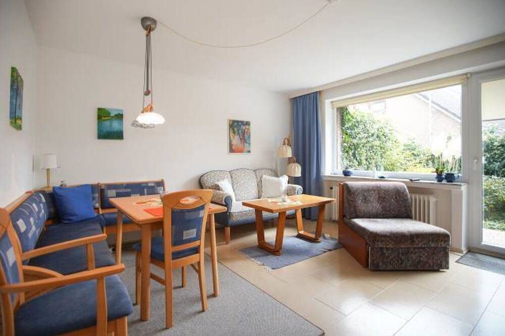 Vacation apartment Borkum 40m² with terrace facing south