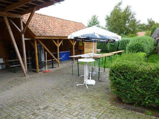 Ferienwohnung für 4 Personen mit Garten — Bild 2