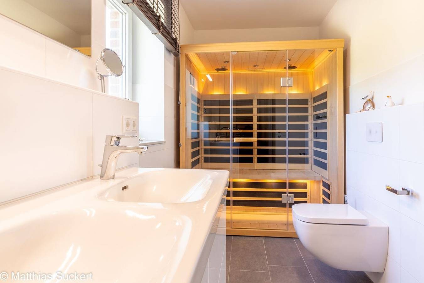 Luxus pur am Deich: Penthouse-Wohnung 'Lachmööv' in Hooksiel — Bild 4