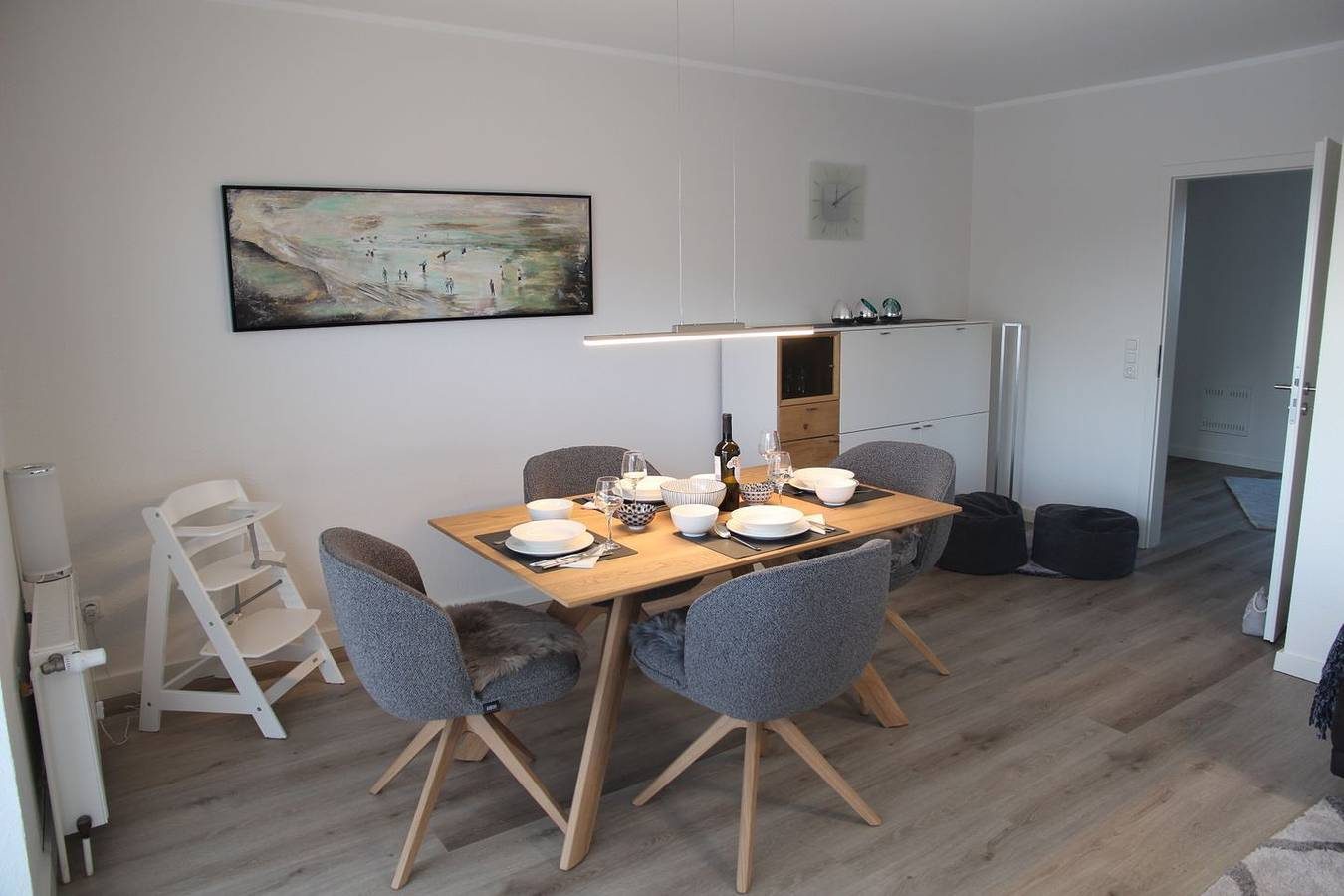 Hochwertig renovierte Ferienwohnung mit Fahrstuhl in Norddeich — Bild 5
