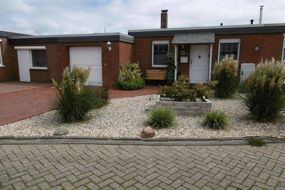 Ferienhaus \"Nordseescholle6\" direkt am Deich - 1Hund willkommen-Wlan kostenfrei