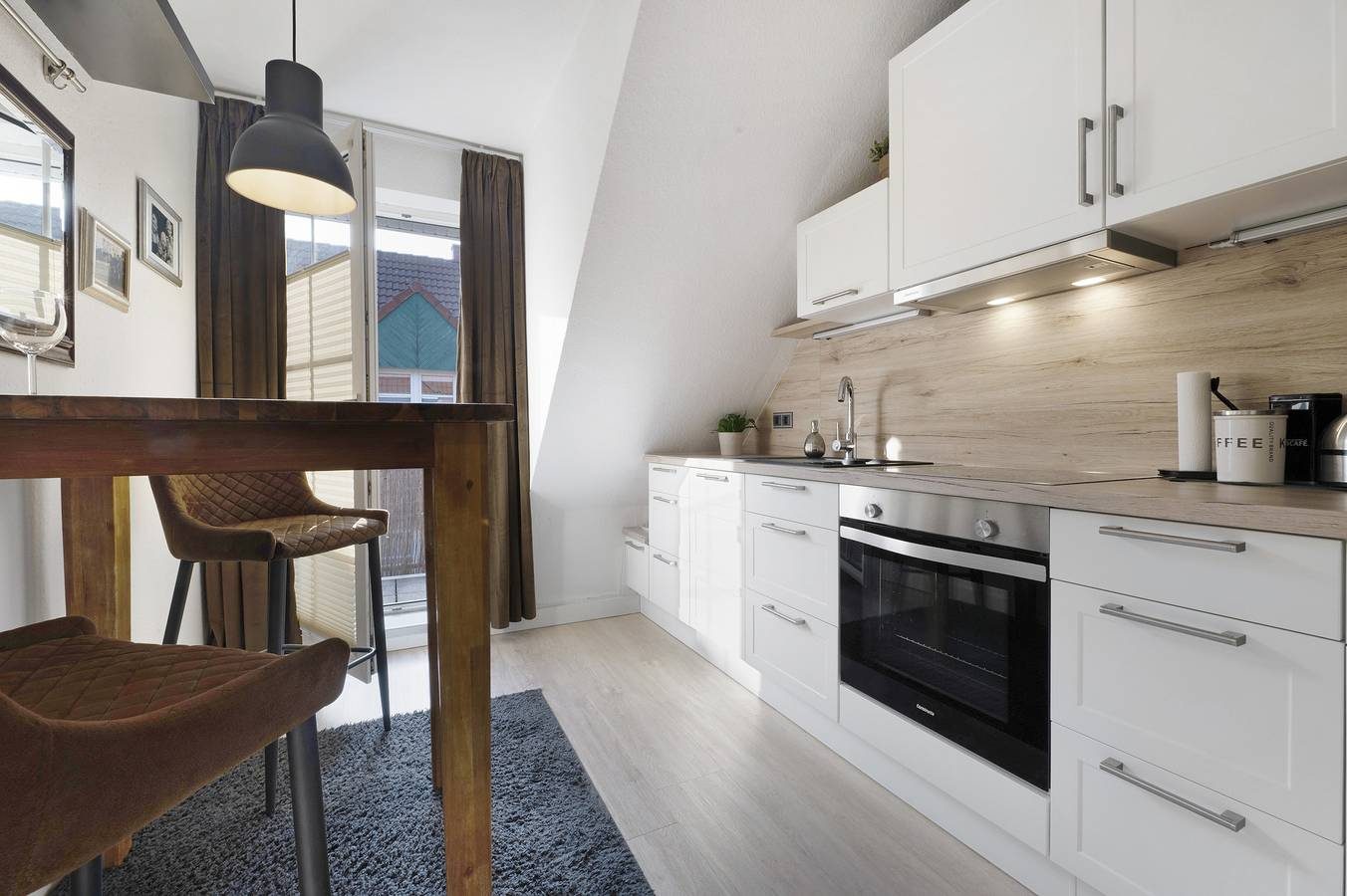 Ferienwohnung 'Aurich' mit Balkon und Wi-Fi — Bild 4