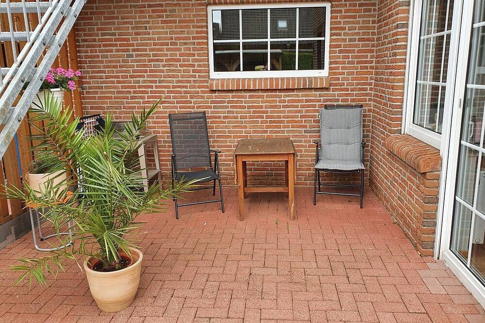 Small apartment with terrace — Bild 3