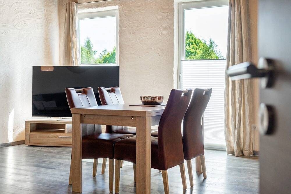Ferienwohnung\/App. für 4 Gäste mit 84m² in Aurich (161829) — Bild 2