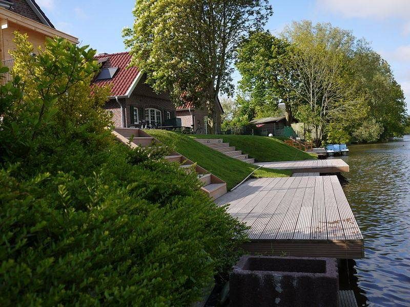 Reihenendhaus in ruhiger Lage mit Wasserzugang