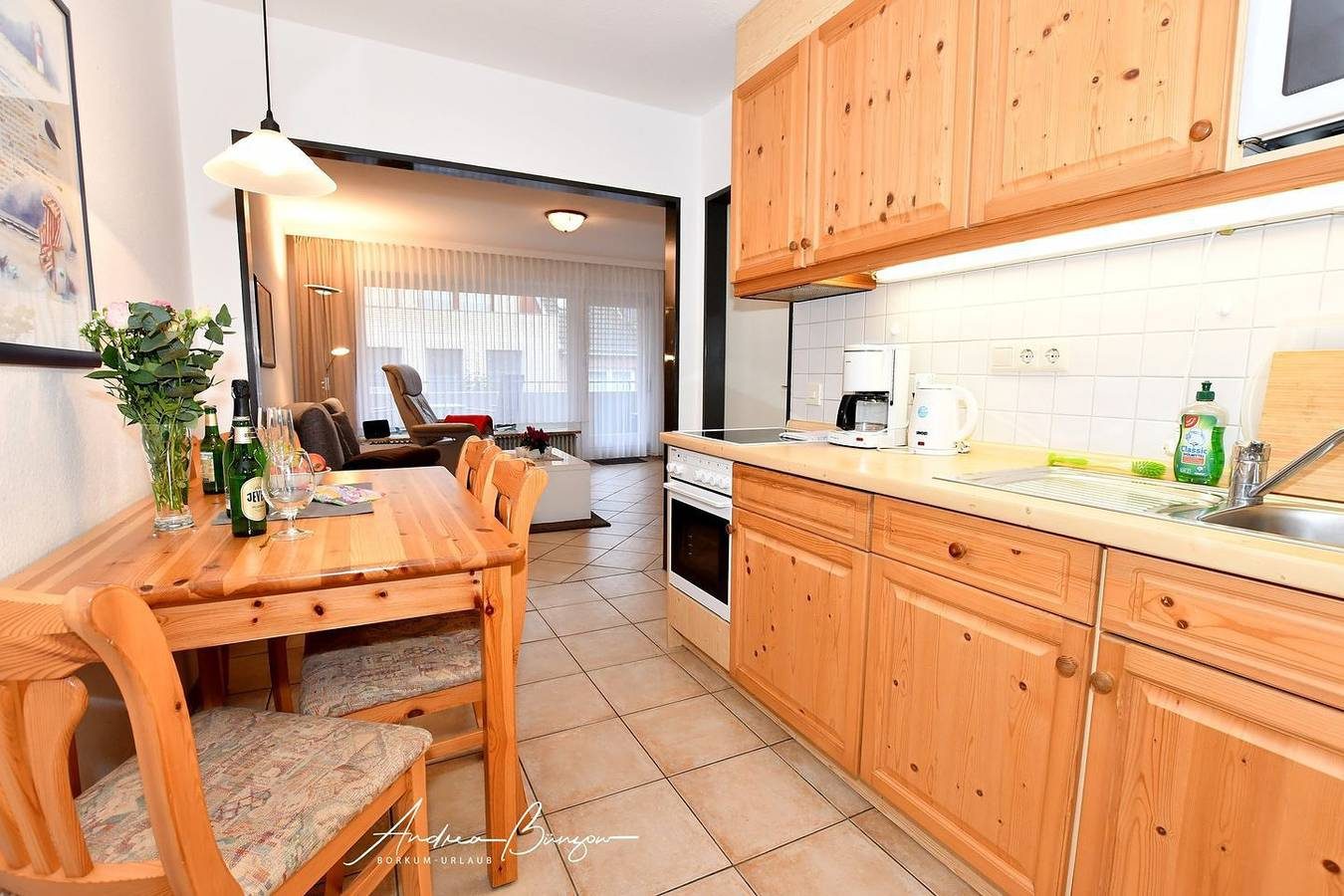 unsere "Heike", gemütlich, sehr zentral, mit Balkon, für 4 Personen — Bild 4
