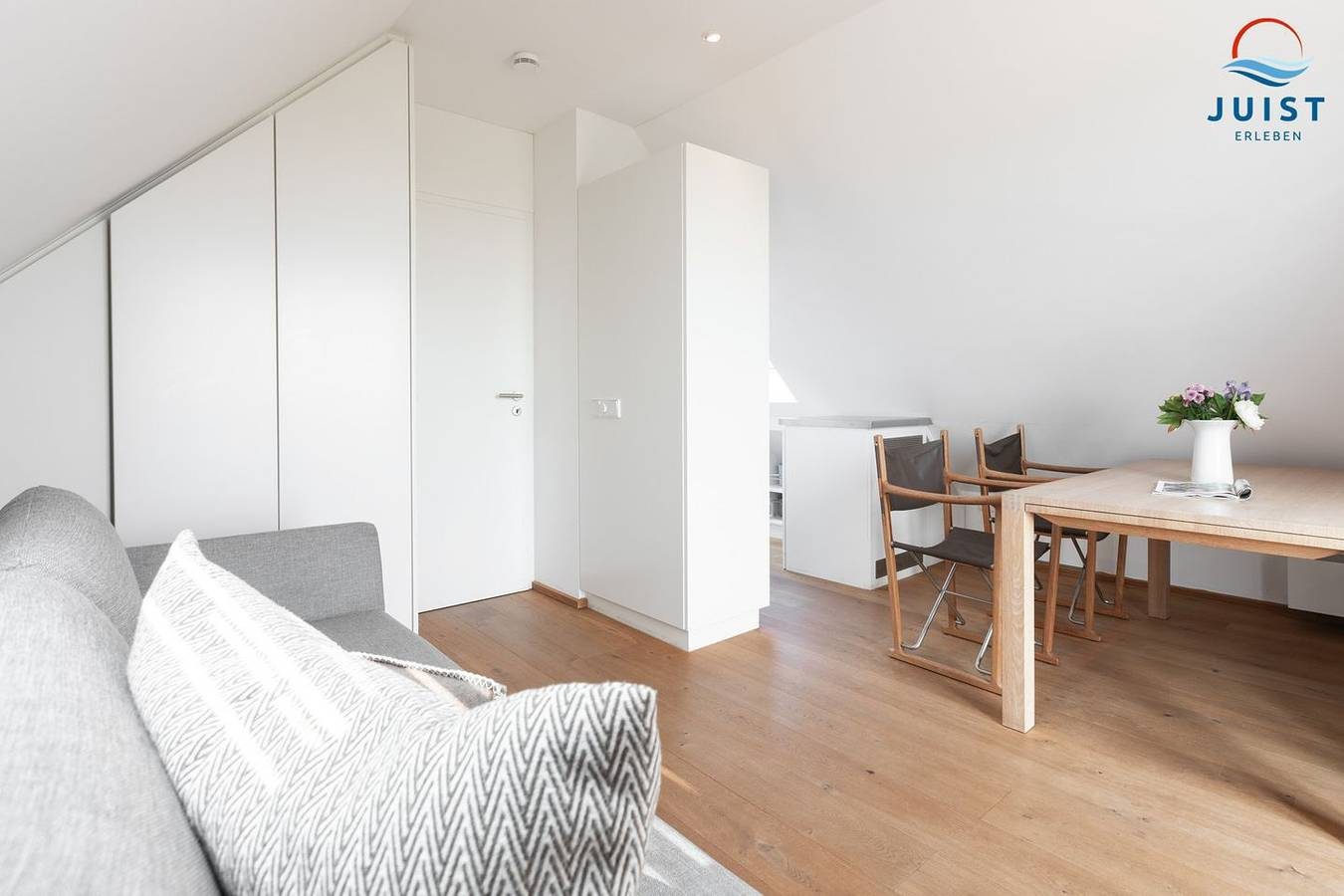 Helle hundefreundliche Wohnung, ideal für Paare, mit 2 Balkonen direkt am Watt — Bild 5