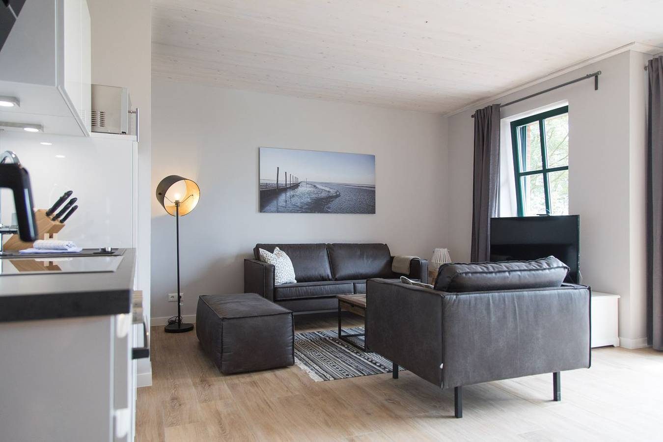 "Entspannen Sie in der charmanten Ferienwohnung Gulfhof Dreybült in Neßmersiel!" — Bild 2