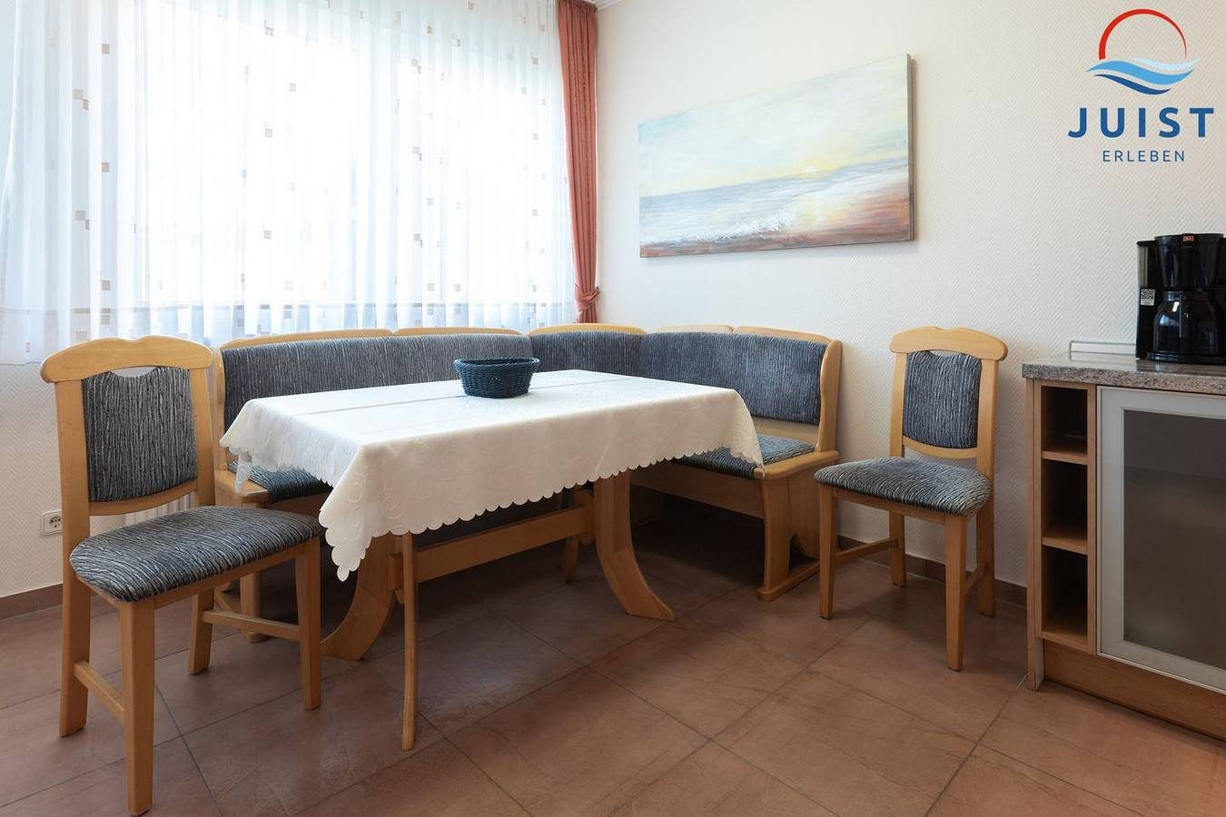 Familienfreundliche Ferienwohnung mit Terrasse im ruhigen Ostdorf — Bild 5