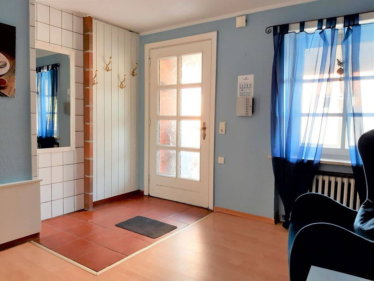 Kira,  Nichtraucherwohnung, 110 qm, Eg mit kleinem Garten für 6 Personen