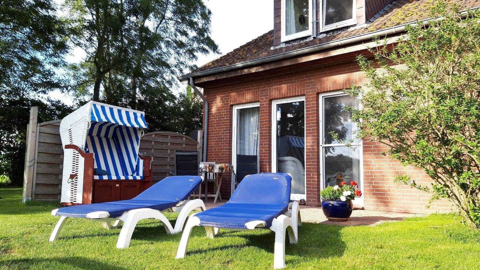 Wohnung in Pilsum mit Eigener Terrasse