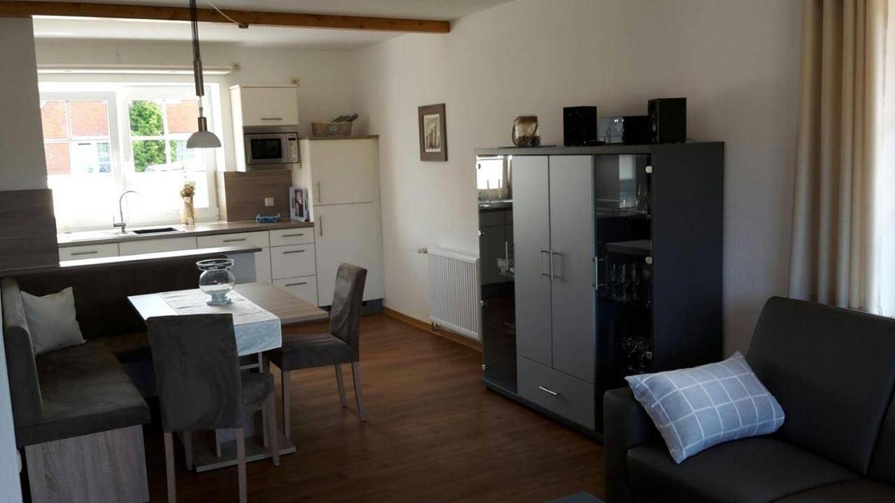 4 **** Ferienhaus Esens — Bild 5