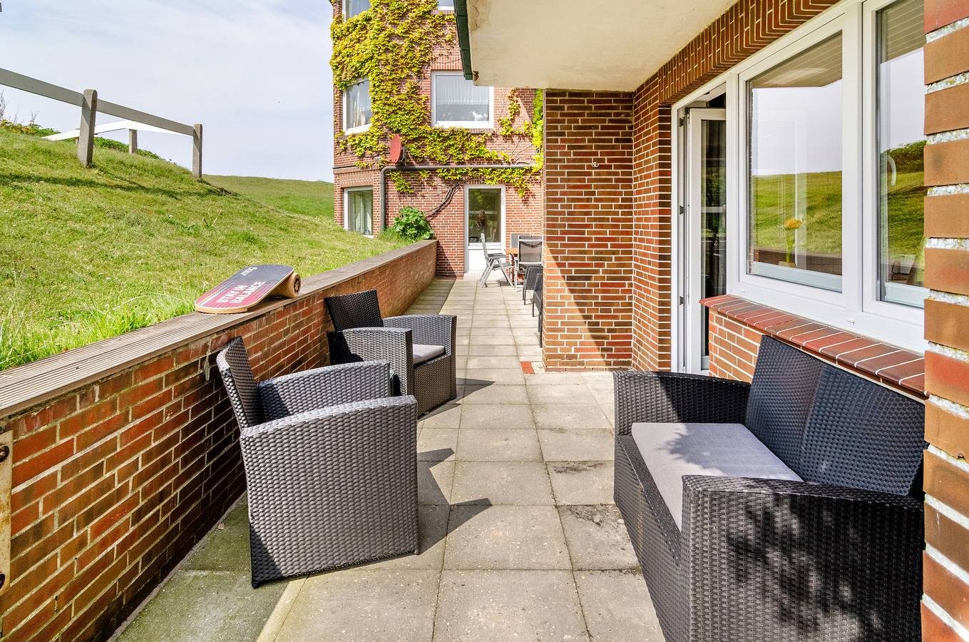 Ferienwohnung 'Strandhus Uiterst-hörn Backbord' mit Meerblick, Garten und Wlan — Bild 4