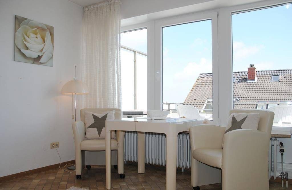 1-Raum-Ferienwohnung in bester Lage mit Balkon — Bild 3