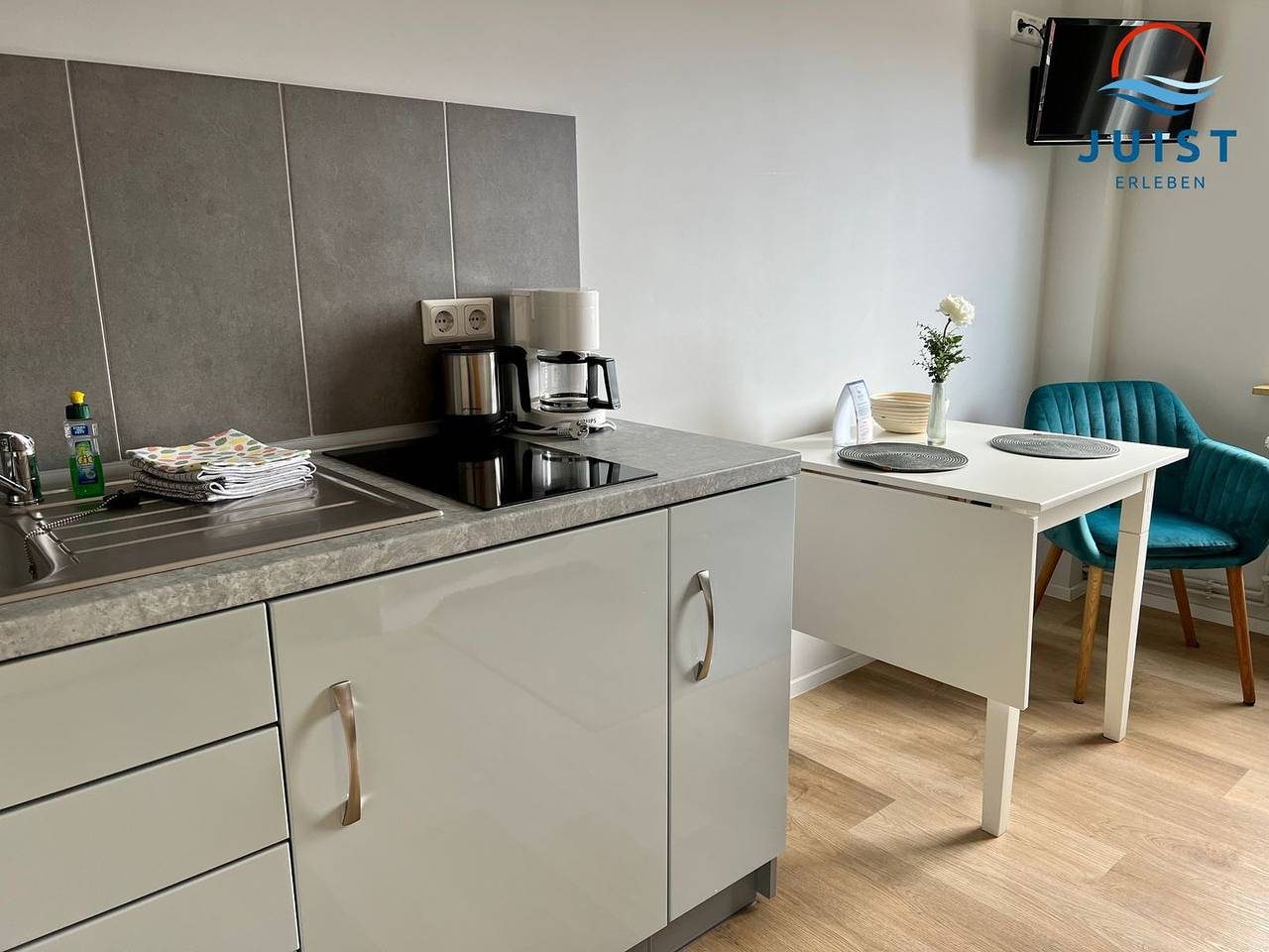 Helle freundliche Singlewohnung in Wattnähe — Bild 3