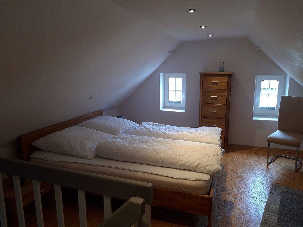 Alte Fischerkate im Herzen Greetsiels — Bild 4