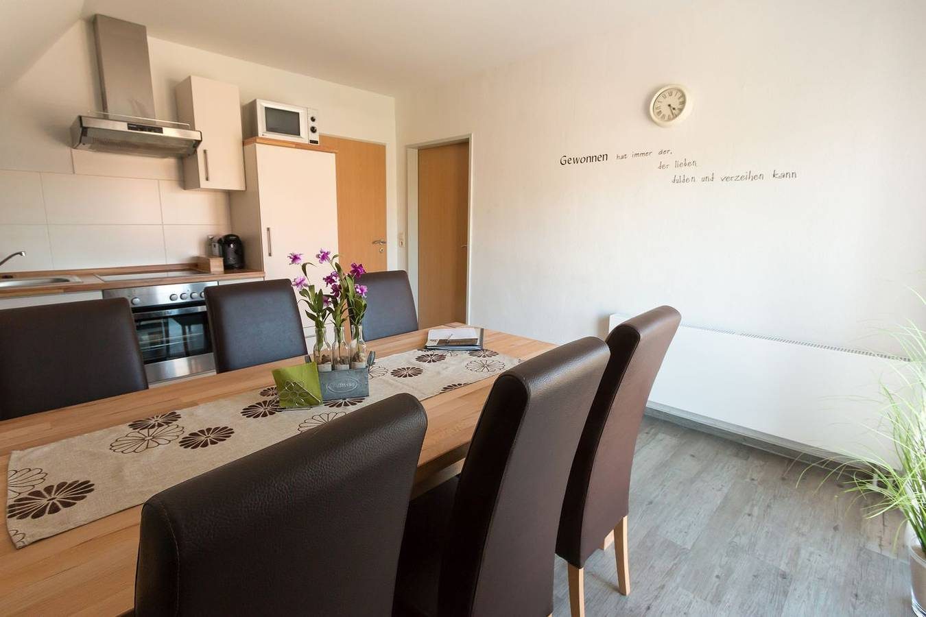 Maisonette-Wohnung, Infrarot-Sauna, 2 Schlafzimmer, 2 Bäder, 65m² bis zu 6 Pers. — Bild 4
