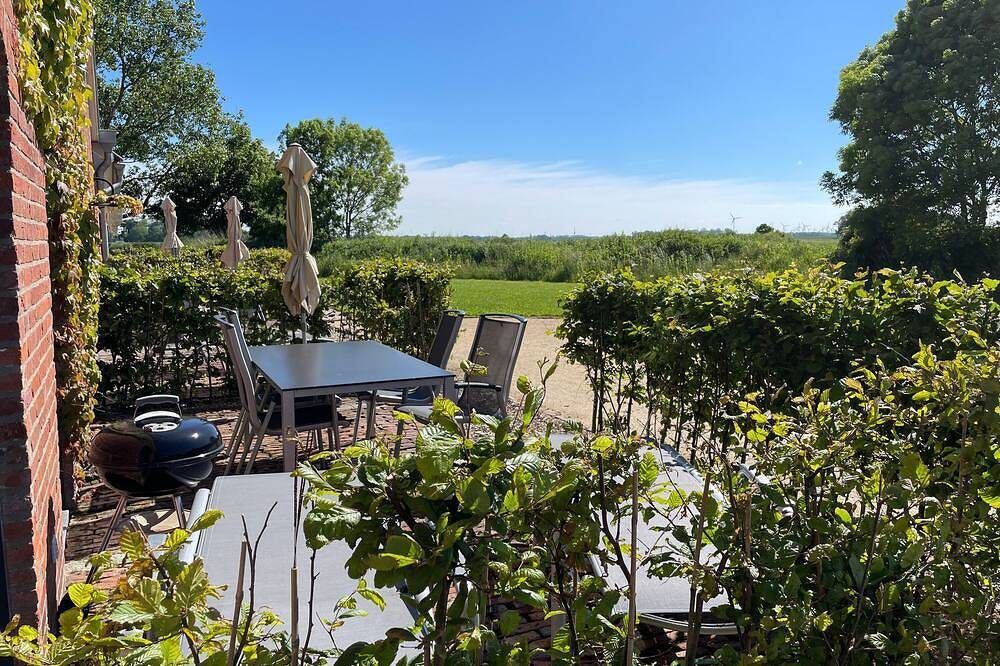 \"Urlaub im Gulfhof Dreybült: Historischer Charme und Naturerlebnis pur!\" — Bild 5