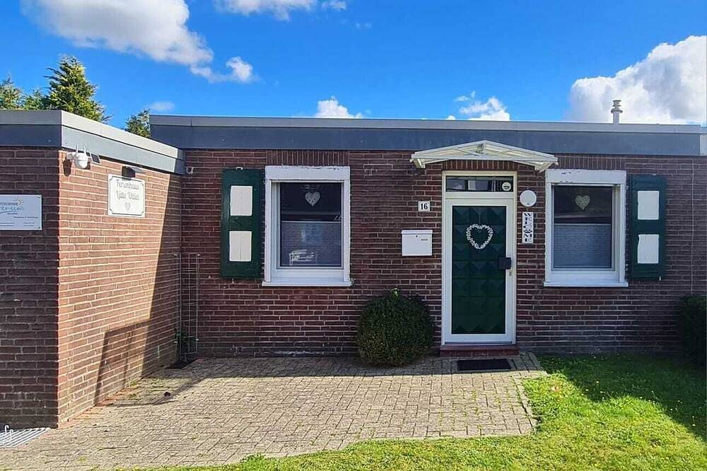 Willkommen in Ihrem modernen Ferienbungalow Lütte Uttied im idyllischen Berumbur — Bild 3