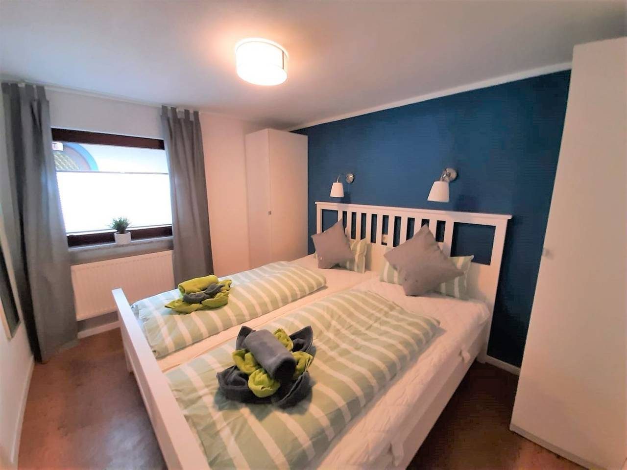 Strandnahe Ferienwohnung in Norddeich für bis zu 4 Personen. — Bild 5
