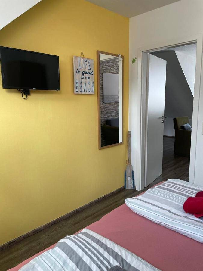 Ferienwohnungen Norderney Haus Julianne Wohnung Steuerbord Familie Poppinga — Bild 3