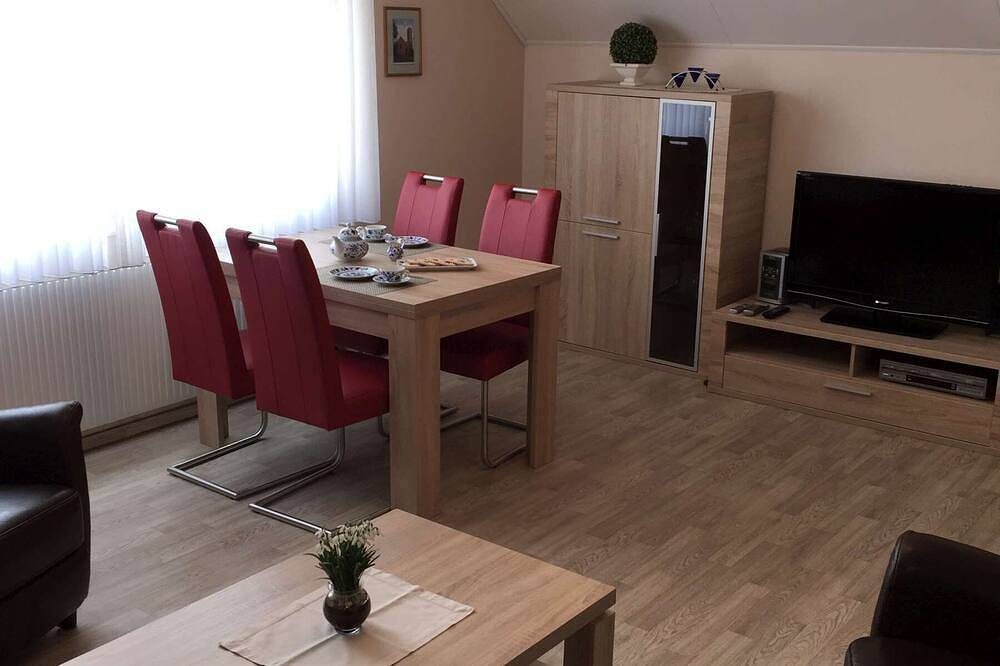 Komfortable Ferienwohnung mit Garten und Terrasse — Bild 3