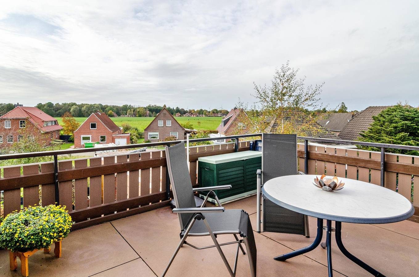 Ferienwohnung Karin" mit privatem Garten und Balkon — Bild 2
