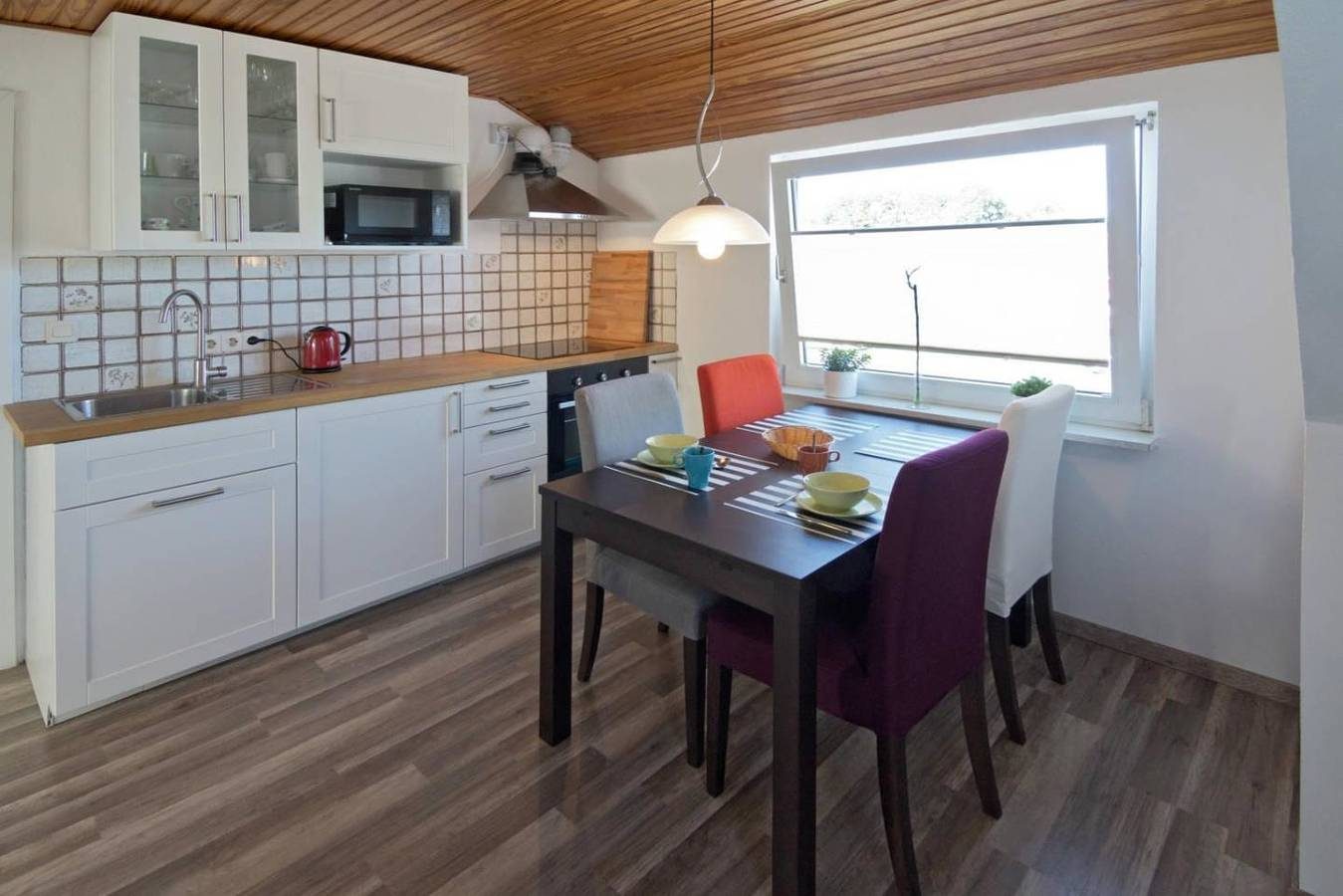 Gemütliche Oberwohnung Kapitäns-Loft mitten im Zentrum — Bild 4