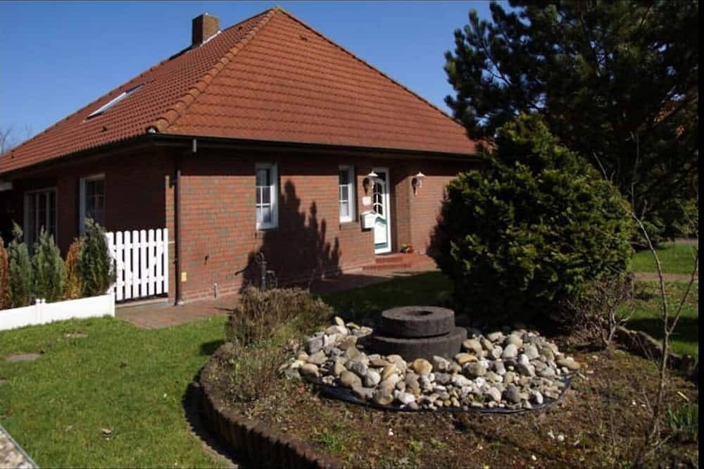 Ferienhaus Deichläufer Norddeich Norden – Deichblick