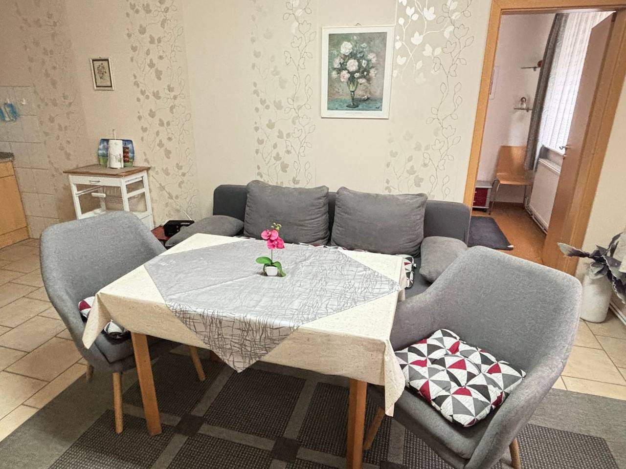 Gemütliche 2-Raum-Wohnung, 2 Pers., Emden am Deich, Parkplatz, Grillplatz, Wlan