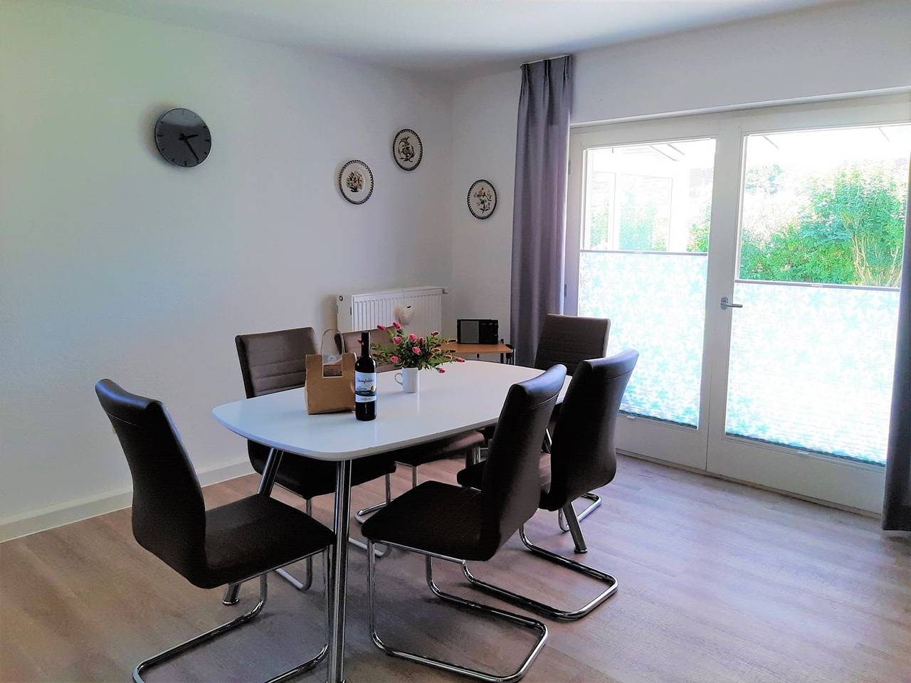 Modernes Ferienhaus. Hier können Sie Nordseeluft schnuppern. — Bild 4