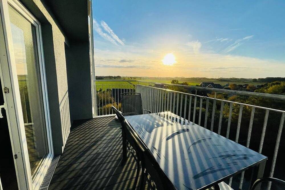 Moderne, hochwertige Ferienwohnung, Sauna, großer Balkon, Meerblick, strandnah — Bild 3