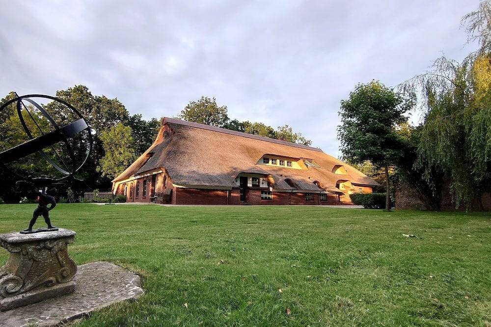 Reetdach Ferienwohnung De Tuun -  Landhaus Lübbertsfehn Ostfriesland Nordsee