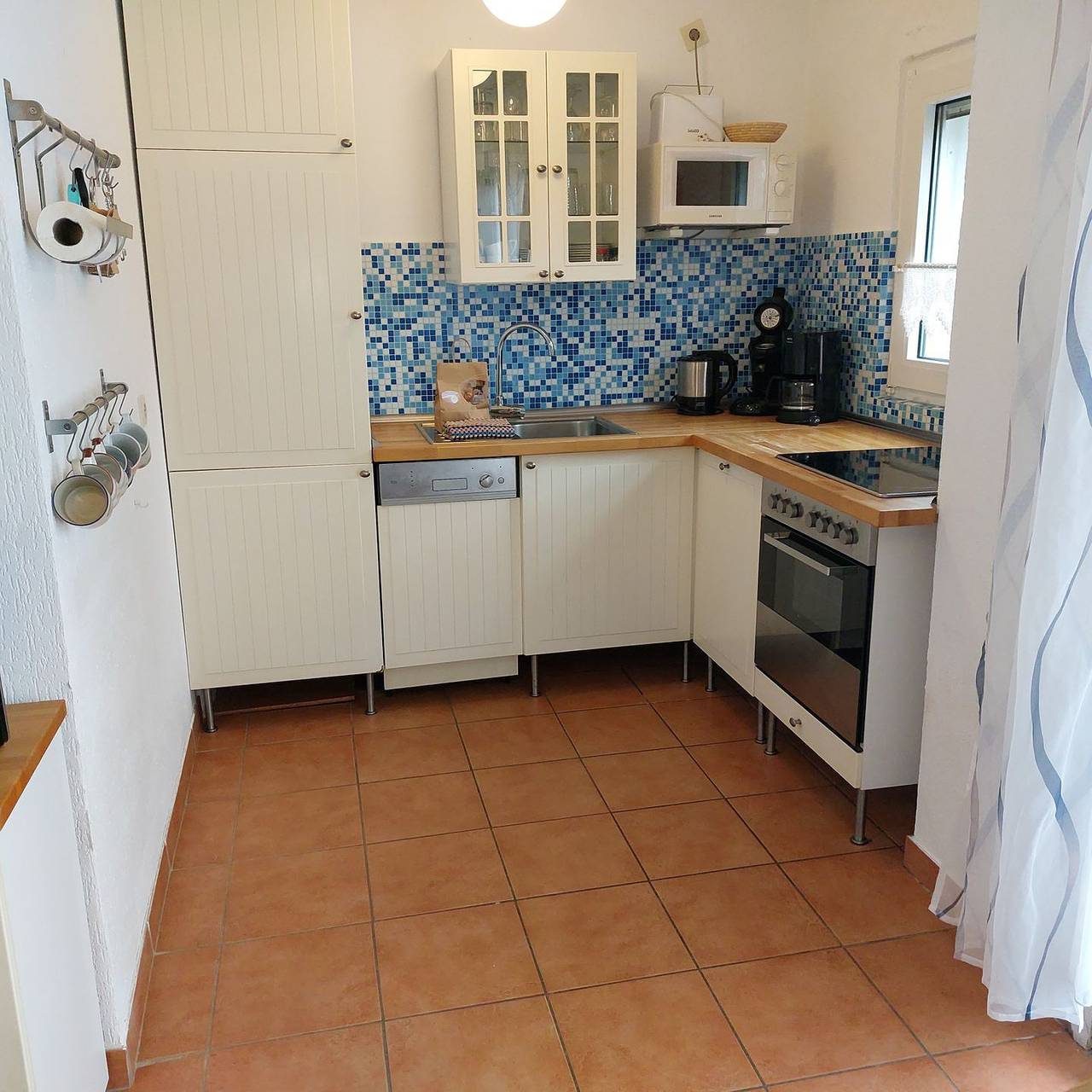 Bungalow in bester Lage von Norddeich, ca. 100 m vom Sandstrand entfernt — Bild 2