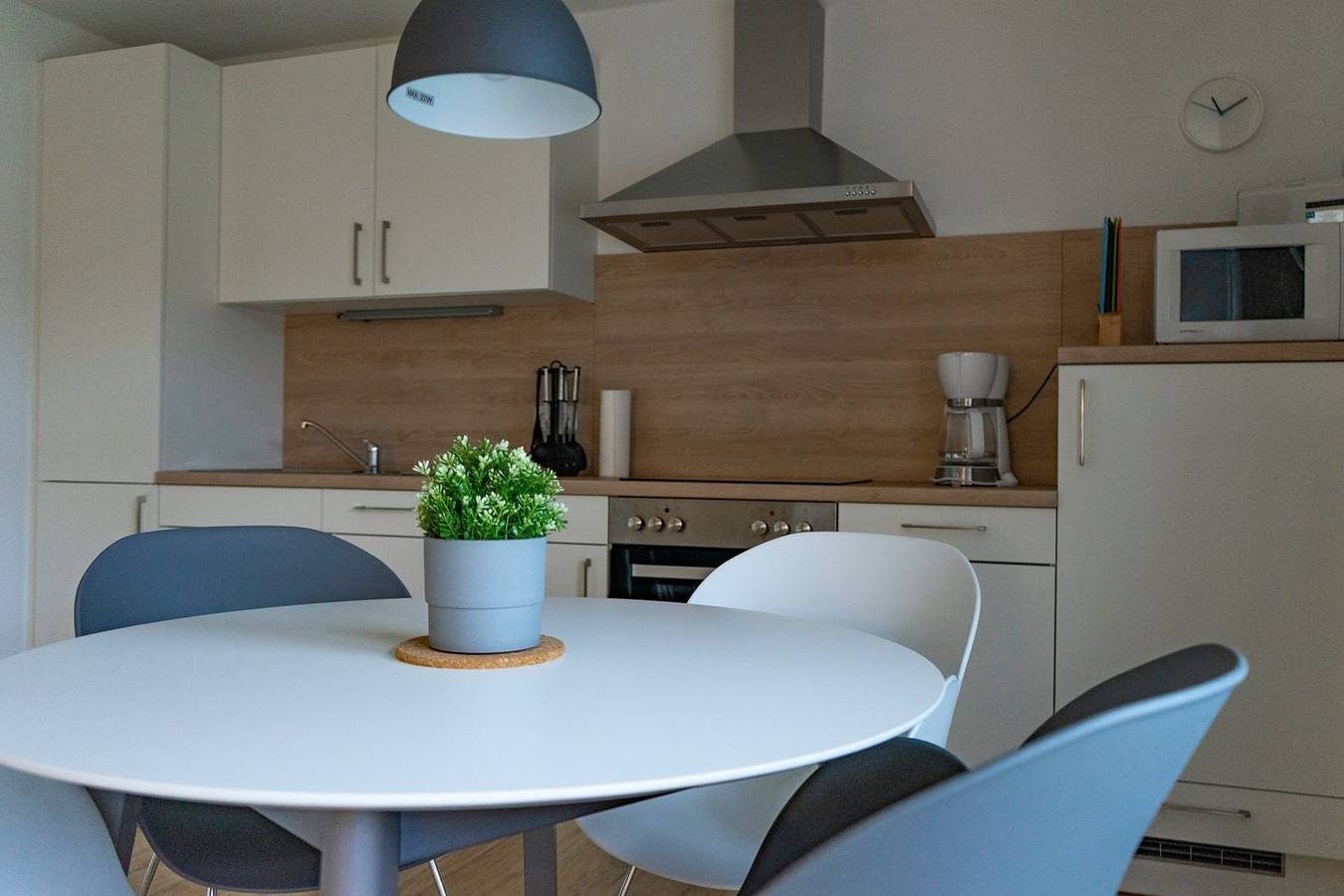 Komfortable Ferienwohnung mit Sonnenterrasse und moderner Ausstattung — Bild 4